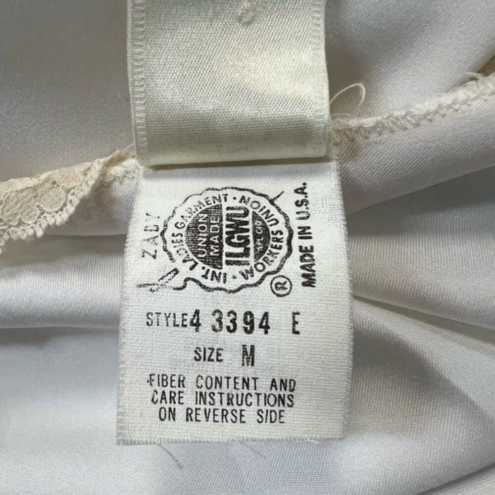 Vintage Victoria's Secret Ivory Satin Peignoir & Nightgown Set - Size M - Picture 8 of 12